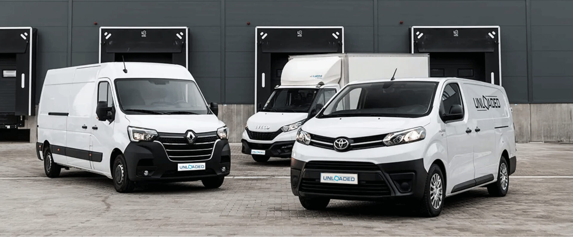 Dodávky UNLOADED připravené k přepravě zboží